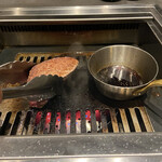 北海道焼肉 北うし - 知床和牛シャトーブリアン、北うし醤油