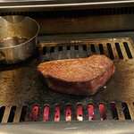 北海道焼肉 北うし - 知床和牛シャトーブリアン、北うし醤油