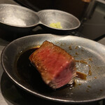 北海道焼肉 北うし - 知床和牛シャトーブリアン、本山葵　岩塩　北うし醤油