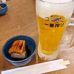 浜焼き海鮮居酒屋 大庄水産 - 生ビールと突き出し