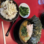 家系ラーメン王道 いしい - 