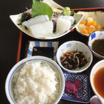 漁 - イカ刺身とゲソ天御膳