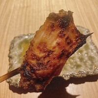 厳選焼鳥 一石三鳥 本店 - 焼鳥：手羽先