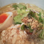 蔭山樓 - 鶏白湯塩そば