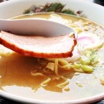 食事処 一休 - 叉焼は、ハム？