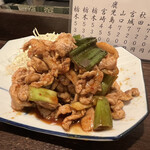 金町製麺 - 豚肉のネギキムチ炒め　420円
