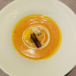 BIKiNi SIS - “サルモレホ” トマトの冷製スープ　イベリコベジョータと共に