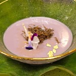 トゥ・ラ・ジョア イズム - 紫芋のビシソワーズ