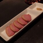 DEN - 自家製スモーク合鴨