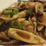 古都台南担々麺 - 「台湾竹の子と豚肉の炒め」：コリコリと歯応えが良く、瑞々しい桂竹が
      ほんのりと甘
      い♪