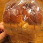 Eikoku ya - イギリス食パン（６切れ）￥２４０