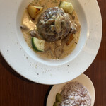 カフェ ブル - まんまるハンバーグ