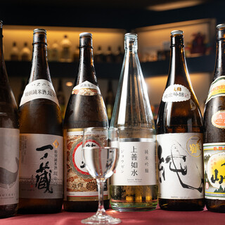 常時20種類以上のワイン・日本酒・焼酎をご用意♪