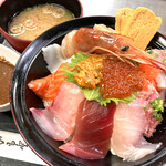 お魚直売所 とと市場 - 料理写真: