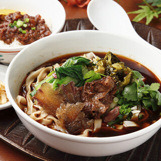 横浜中華街 台湾美食店 886食堂_2