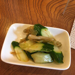 コンディメントカフェ - ザーサイと胡瓜の豆板醤和え