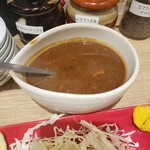 とんかつ檍のカレー屋 いっぺこっぺ - 追加のルー