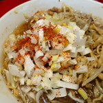 ラーメン二郎 - 白ネギ投下～♪