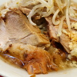 ラーメン二郎 - この日の豚