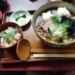 Muryouan - 力揚げ餅蕎麦￥900＋代わりご飯￥350=￥1250