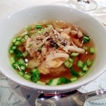 シュマンドール - コメのコクと甘みが、柑橘系の酸味と相まって、コンソメスープを一層美味しくします。