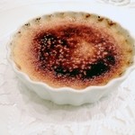 シュマンドール - 香りと旨味、クレームの艶。全て素晴らしいものです。気が向かないと作らない一品だそうです。