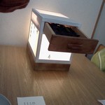 そば工房 玉江 - 引き出しを開けたら何かはいっています