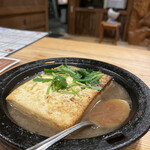 Nonjae - あつあつ豆腐ステーキ✨お店のオススメメニューでした。優しい味付けだったので、ふき味噌をつけて頂きました。