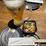 海鮮小料理屋 魚心 - まずはビールで乾杯