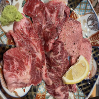 神戸焼肉 金虎 - 