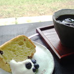 空cafe - シフォン＆水出しコーヒー　（シフォンは豆乳と大納言）