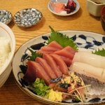 鮮魚・お食事処 山正 - お刺身定食デラックス