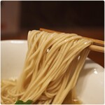 麺や而今 - メッチャ風味の良い麺