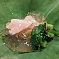 肉割烹 五平 - 牛ミノ・伊豆鮑土佐酢がけ
