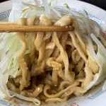 ラーメン もっけだの - 『冷凍汁なし(調理後)』の麺(麺、特製ダレ以外別売)