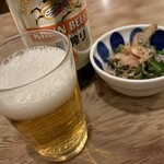 さか本 そば店 - ゴクリ。春菊をゆでたもの。