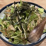 さか本 そば店 - 納豆サラダ