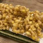 さか本 そば店 - 絶品トウモロコシ天。