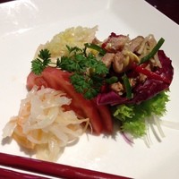 萬珍樓 本店 - 朱雀前菜盛り合わせ