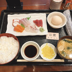 Shunsai Sakura - お造り定食 800円