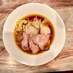 麺屋 リーブル - ラストスパート新メニュー「鶏と岩もずくのワンタン&はなもこしの蕎麦」