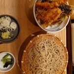 手打ちそば そばしき - 海老天丼と手打ちそば