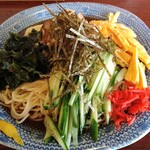 らうめん 麺坊 - 冷やし中華 830円 大盛0円