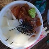 座間味村漁協直売店 - 料理写真:イカと漬けカジキ