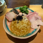 拉麺 成 - 
