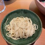 拉麺 成 - 