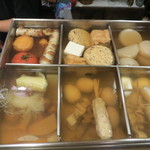 春のお店 - おでんはかなり種類があります（３月で終了予定）