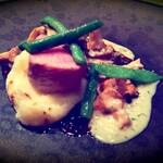 モノリス - 仔牛