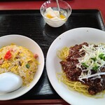 中国家庭料理 上海や - ジャージャー麺セット