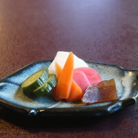うなぎ 明月川 - 奈良漬、胡瓜、人参、赤カブ、大根のぬか漬けの盛合せ